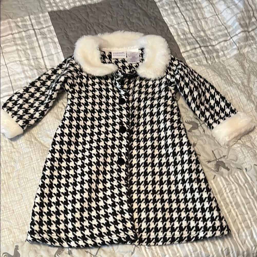 Stylish Houndstooth Kids Coat